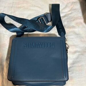 Steve Madden Navy Messenger Bag